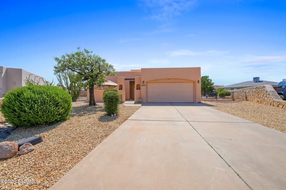 6540 Teal Drake Court, Las Cruces, NM 88012 photo 3