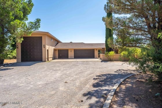 6100 San Augustin Drive, Las Cruces, NM 88012 photo 2