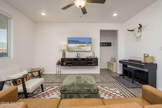 6109 Montgomery Road, Las Cruces, NM 88012 photo 4