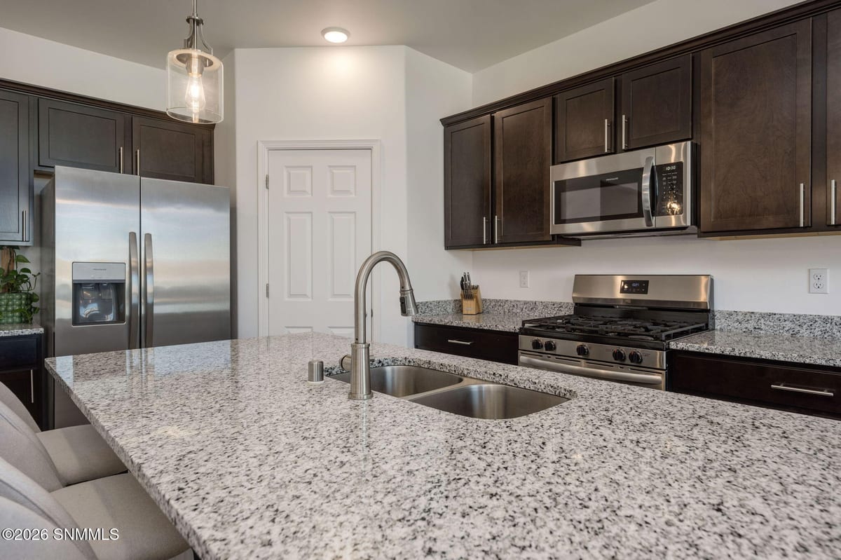 6109 Montgomery Road, Las Cruces, NM 88012 photo 9