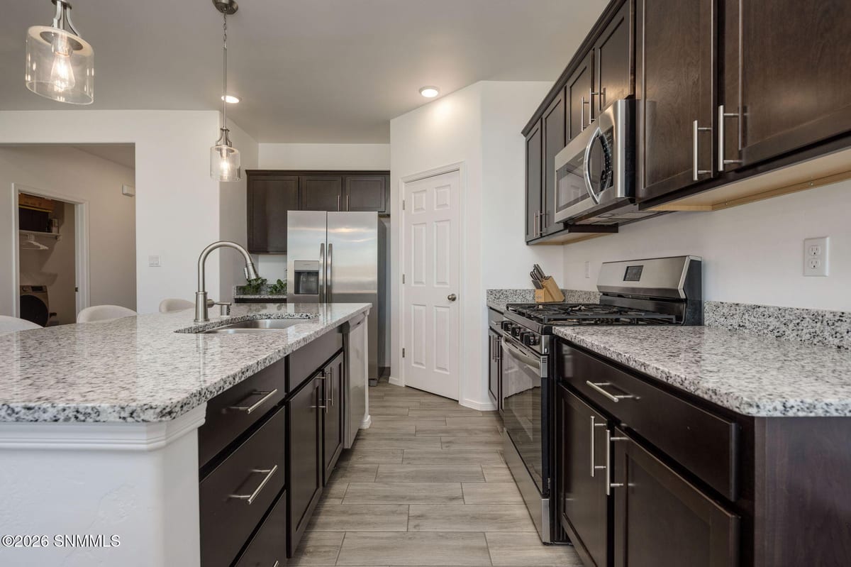 6109 Montgomery Road, Las Cruces, NM 88012 photo 10