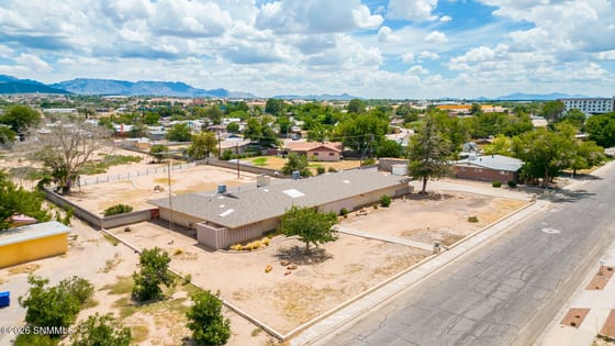 2035 Turrentine Drive, Las Cruces, NM 88005 photo 3
