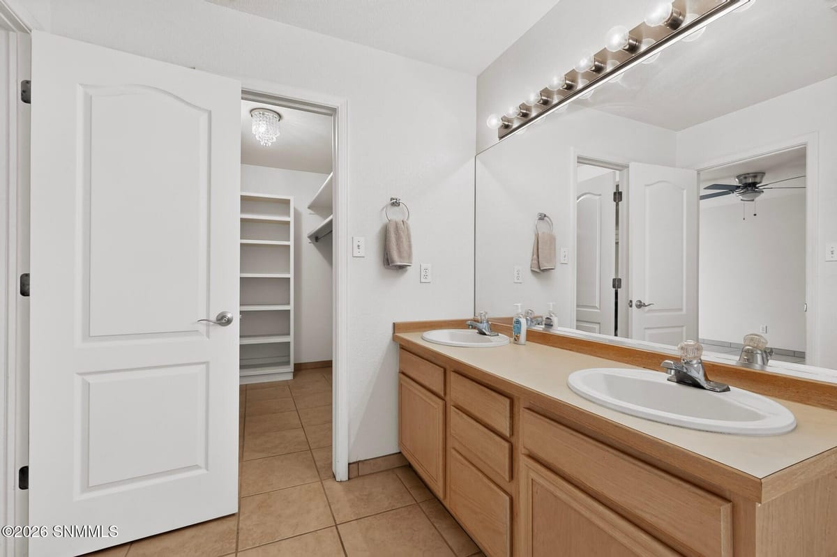 753 Scenic View Drive, Las Cruces, NM 88011 photo 13