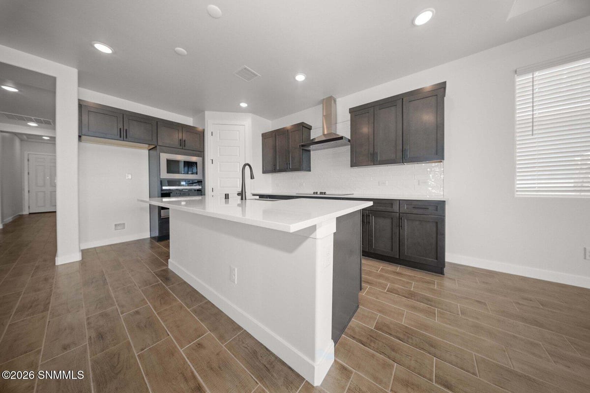 3724 Amsterdam Street, Las Cruces, NM 88012 photo 2