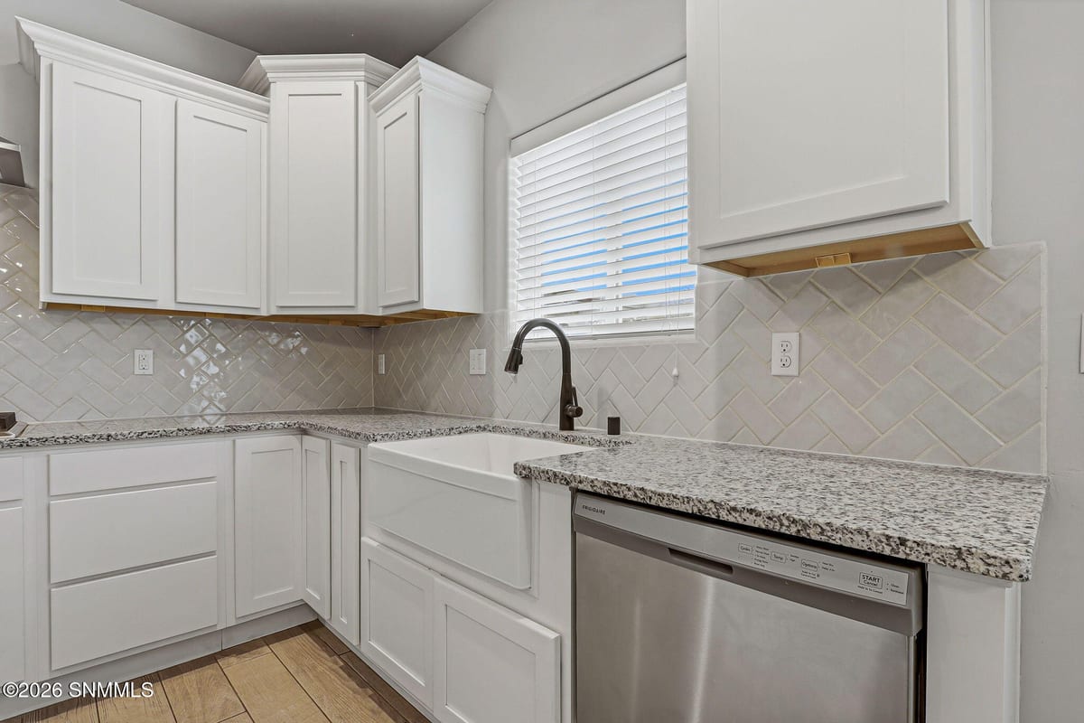 6093 Arosa Street, Las Cruces, NM 88012 photo 12