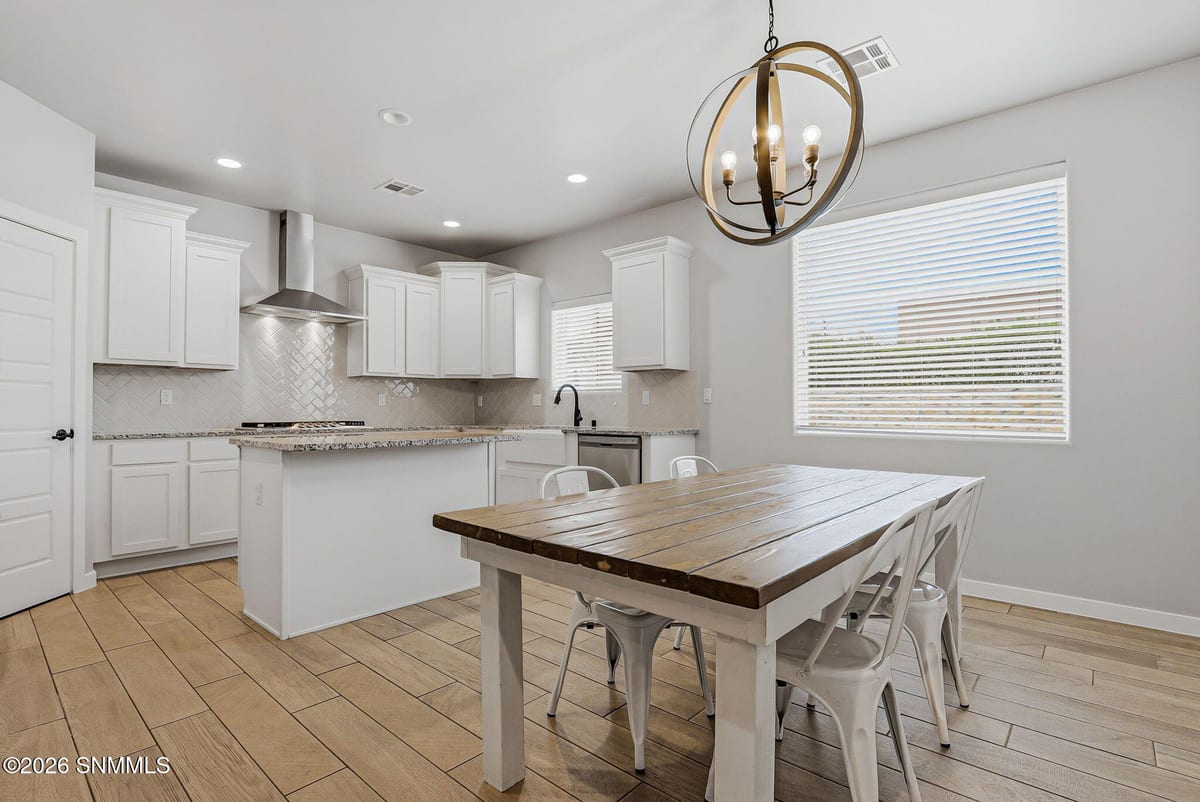 6093 Arosa Street, Las Cruces, NM 88012 photo 8