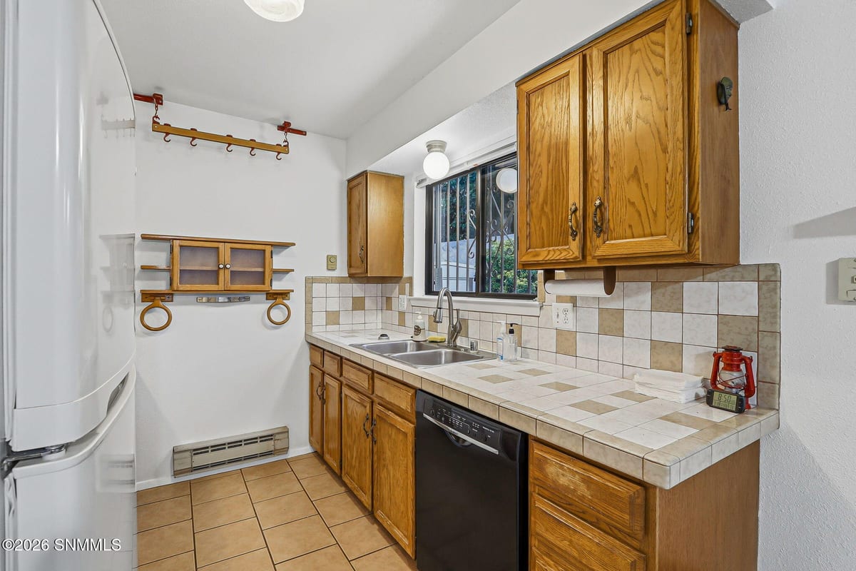 1636 Capitan Avenue, Las Cruces, NM 88001 photo 12