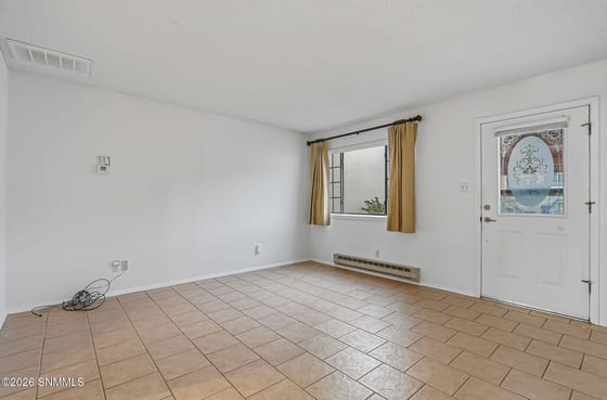 1636 Capitan Avenue, Las Cruces, NM 88001 photo 2