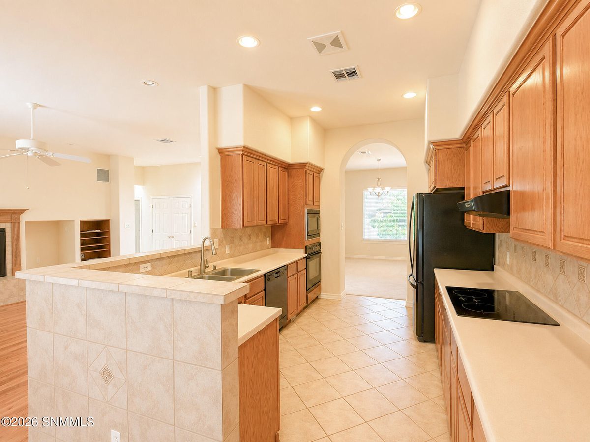 2040 Sorrento Place, Las Cruces, NM 88005 photo 12