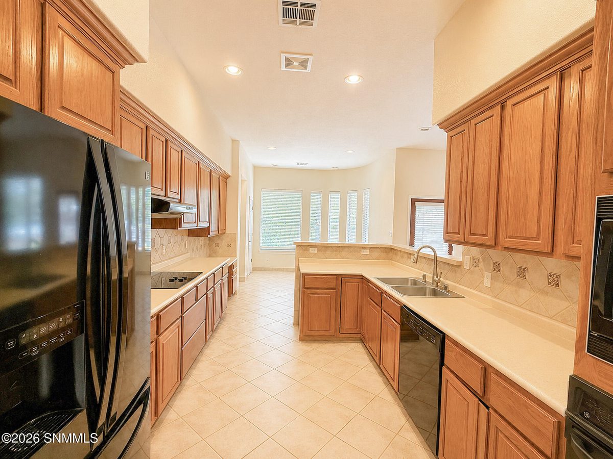2040 Sorrento Place, Las Cruces, NM 88005 photo 13