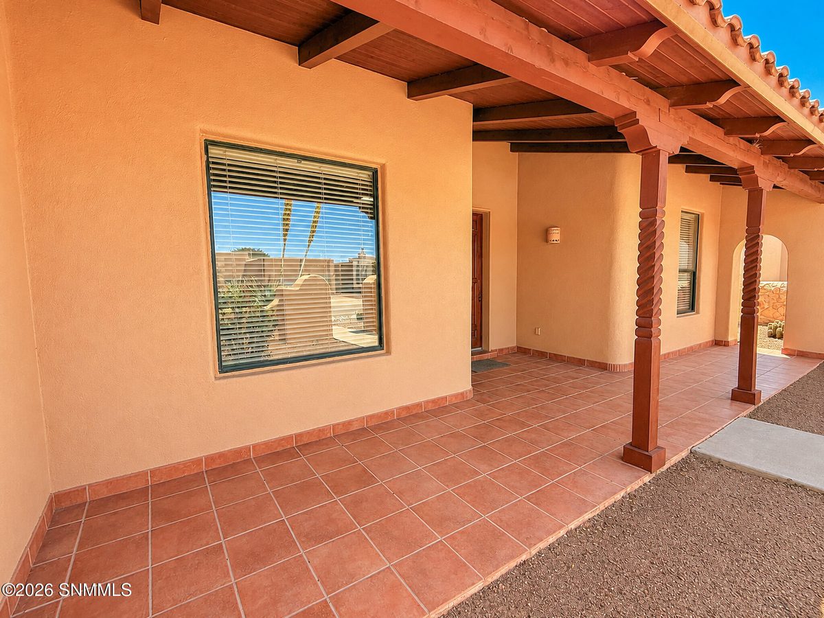 2040 Sorrento Place, Las Cruces, NM 88005 photo 7