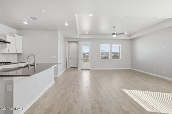 6055 Green Ridge Drive, Santa Teresa, NM 88008 photo 3