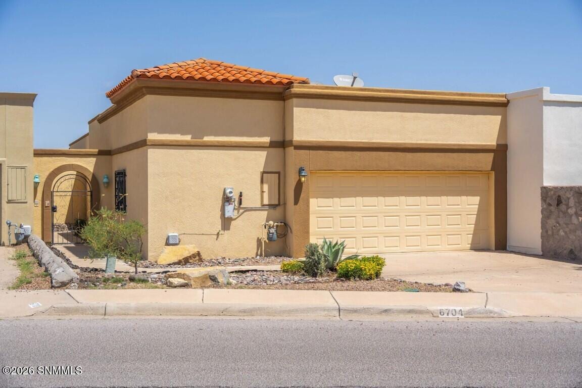 6704 Camino Blanco, Las Cruces, NM 88007 photo 1