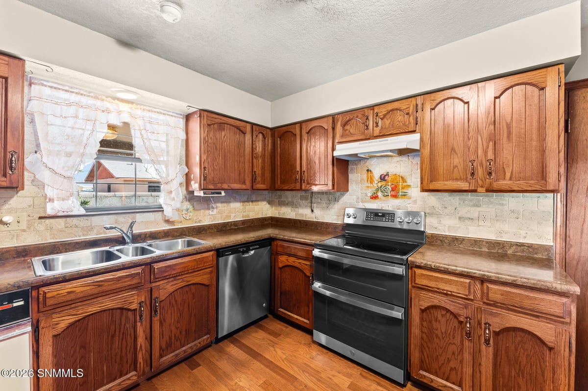 1950 Rosedale Drive, Las Cruces, NM 88005 photo 13