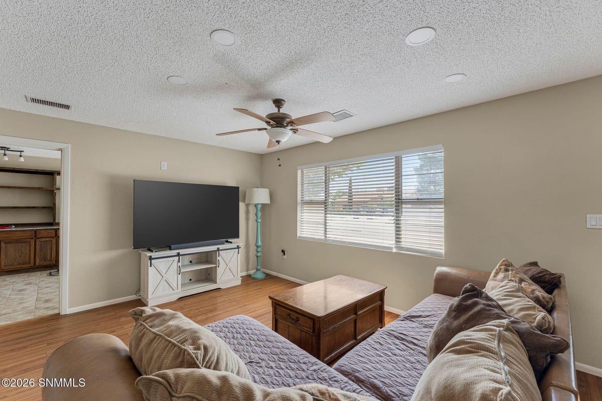 1107 S Santa Catalina Street, Deming, NM 88030 photo 12