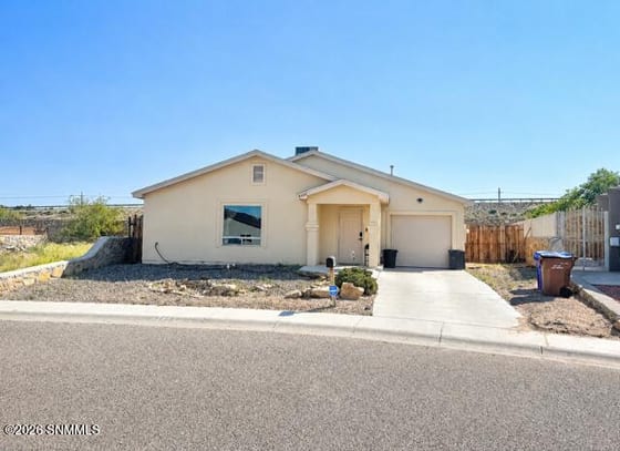 4463 Valle Del Luz Circle, Las Cruces, NM 88007 photo 2