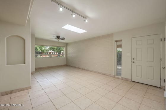 425 Palmer Road, Las Cruces, NM 88005 photo 2