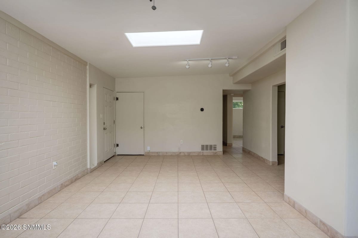 425 Palmer Road, Las Cruces, NM 88005 photo 6