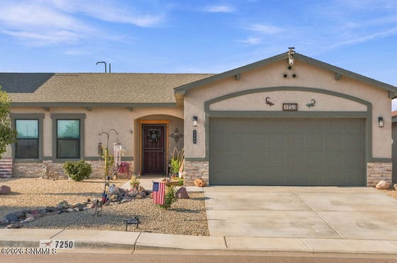 7250 Aretha Way, Las Cruces, NM 88012 photo 2