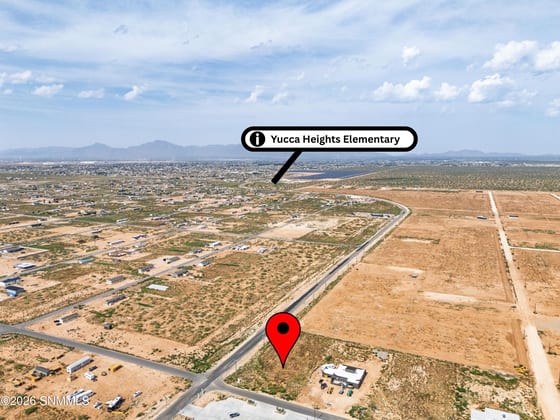760 Angelina Boulevard, Chaparral, NM 88081 photo 3
