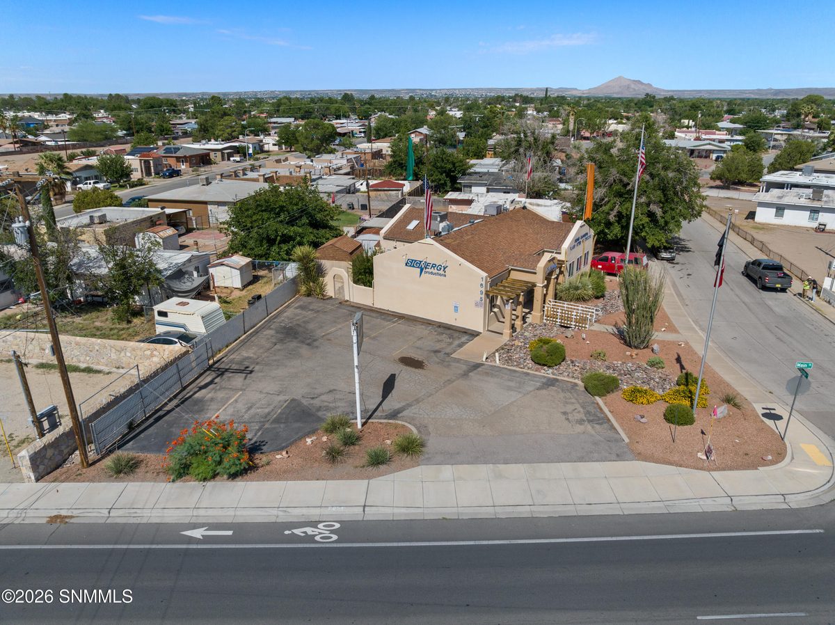 1695 N Main Street, Las Cruces, NM 88001 photo 1