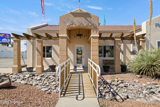 1695 N Main Street, Las Cruces, NM 88001 photo 5
