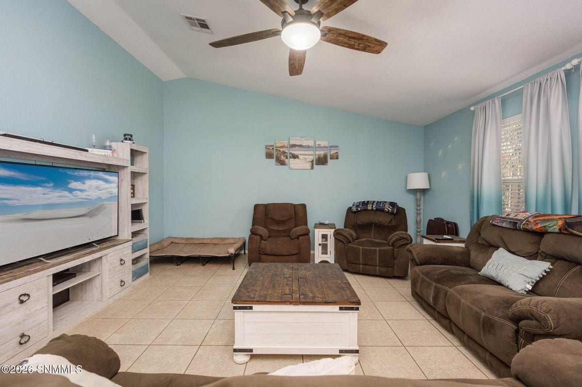 5936 Star View Drive, Las Cruces, NM 88012 photo 6