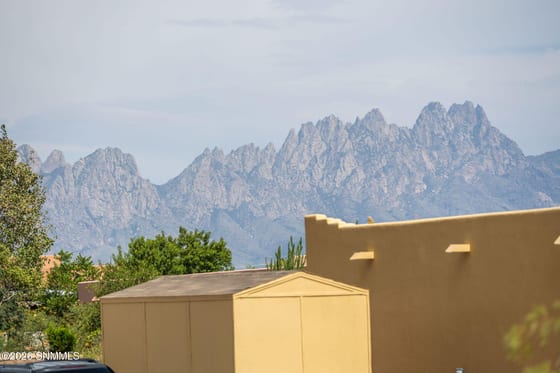 5090 Chiricahua Trail, Las Cruces, NM 88012 photo 2