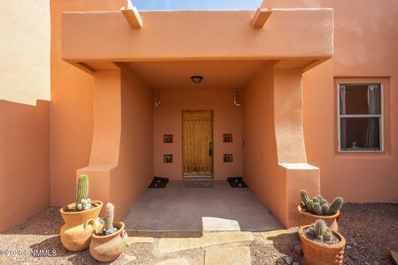 5090 Chiricahua Trail, Las Cruces, NM 88012 photo 4