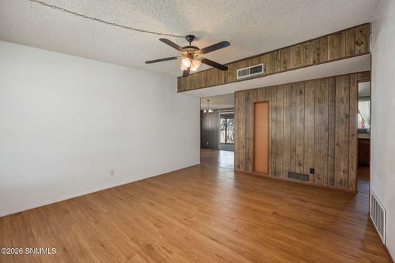 2329 E Idaho Avenue, Las Cruces, NM 88001 photo 4