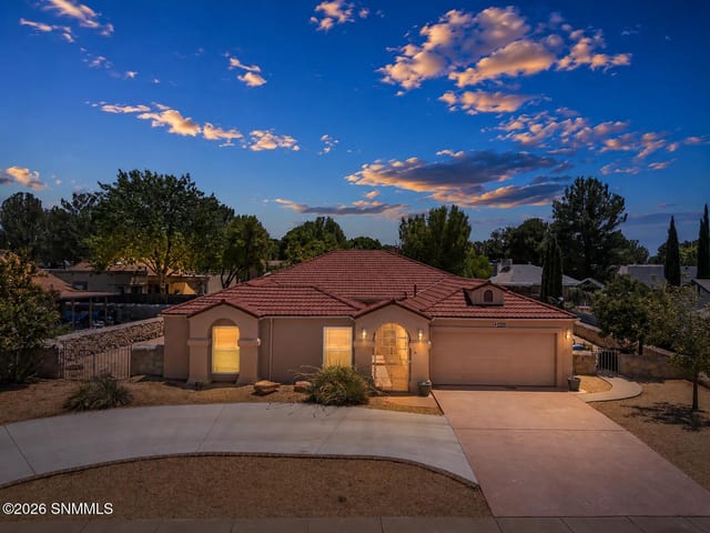 3056 Spitz Street, Las Cruces, NM – 4 bedroom, 2,607 sqft single family residence for sale at $389,000