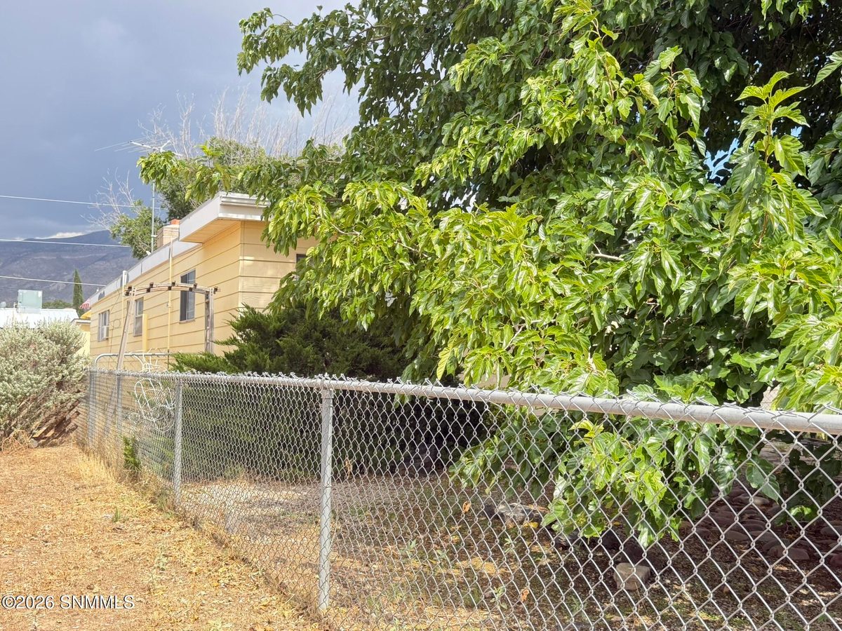 1402 Hawaii Avenue, Alamogordo, NM 88310 photo 12