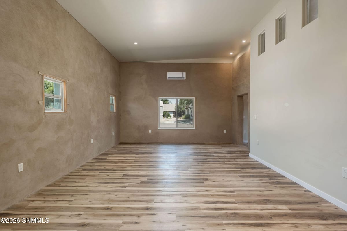 215 W Greening Avenue, Las Cruces, NM 88005, foto 14