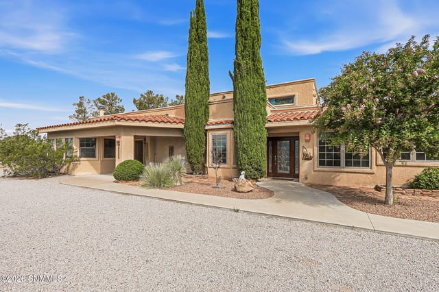 4107 Sotol Drive, Las Cruces, NM – 4 bedroom, 3,719 sqft single family residence for sale at $670,000