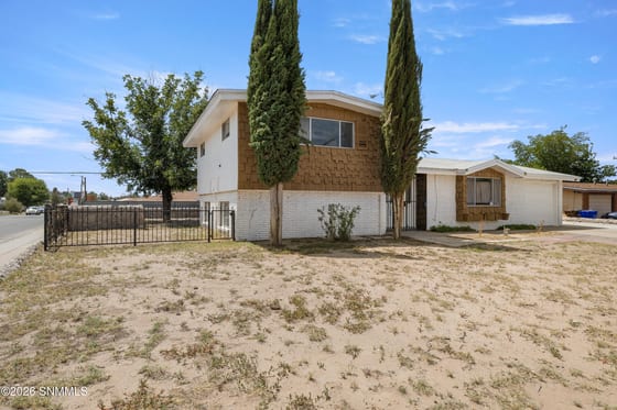 2090 Payne Court, Las Cruces, NM 88001 photo 4