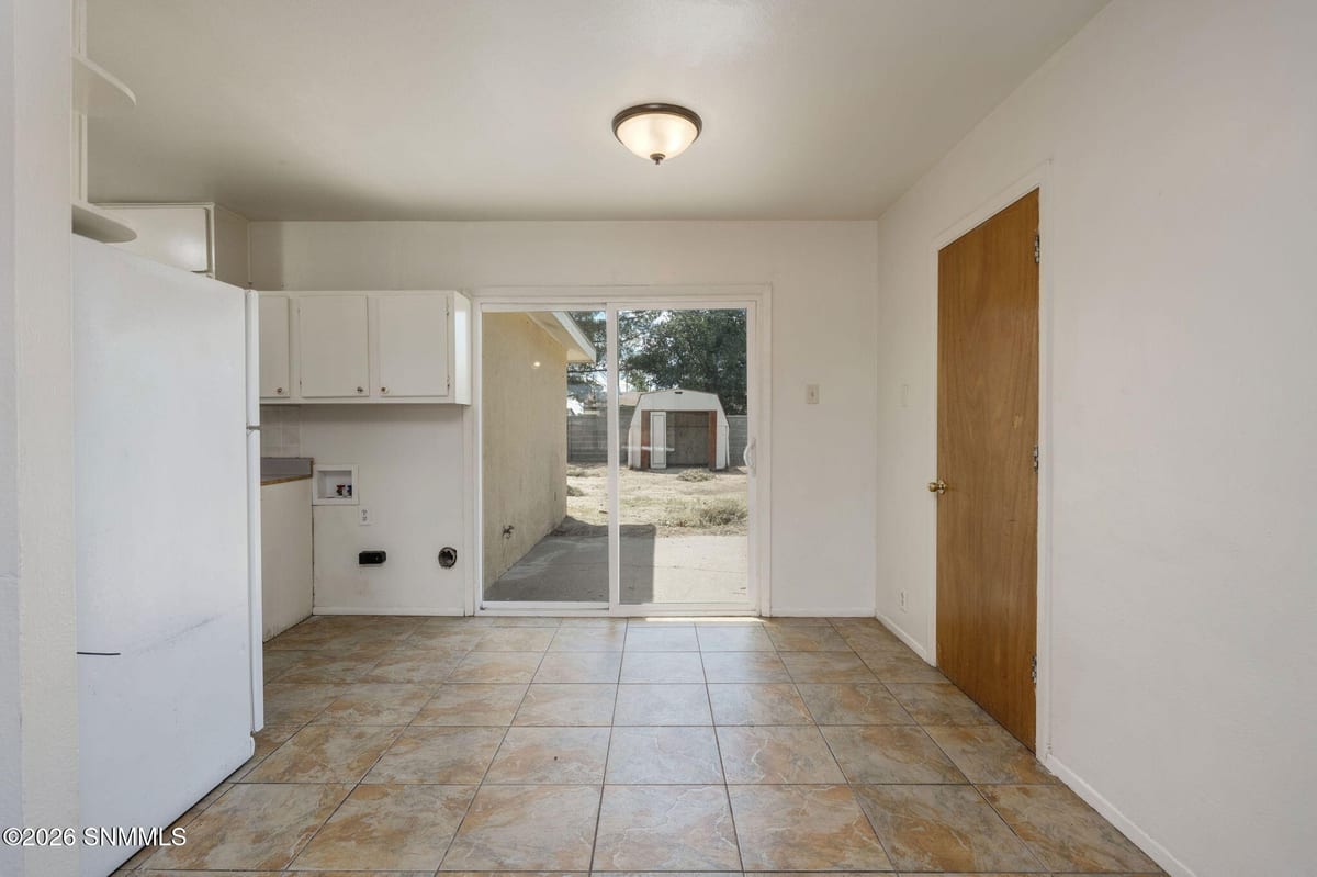2030 Chilton Drive, Las Cruces, NM 88001 photo 9
