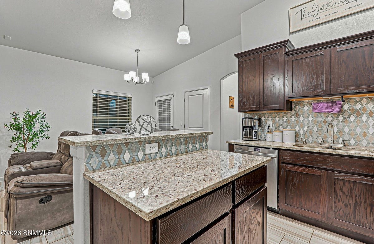 847 Magnolia Park Street, El Paso, NM 79922 photo 14