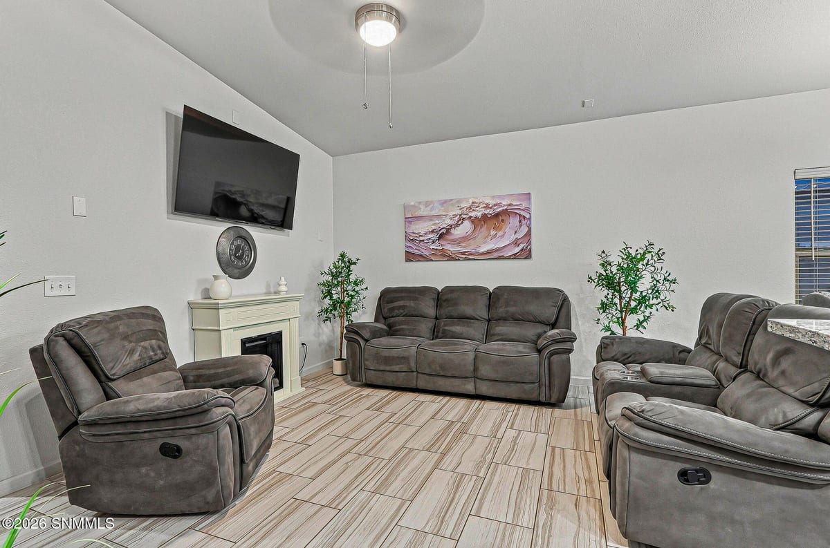 847 Magnolia Park Street, El Paso, NM 79922 photo 8