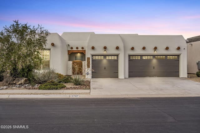 3767 Archangel Avenue, Las Cruces, NM – 3 bedroom, 2,135 sqft single family residence for sale at $454,000