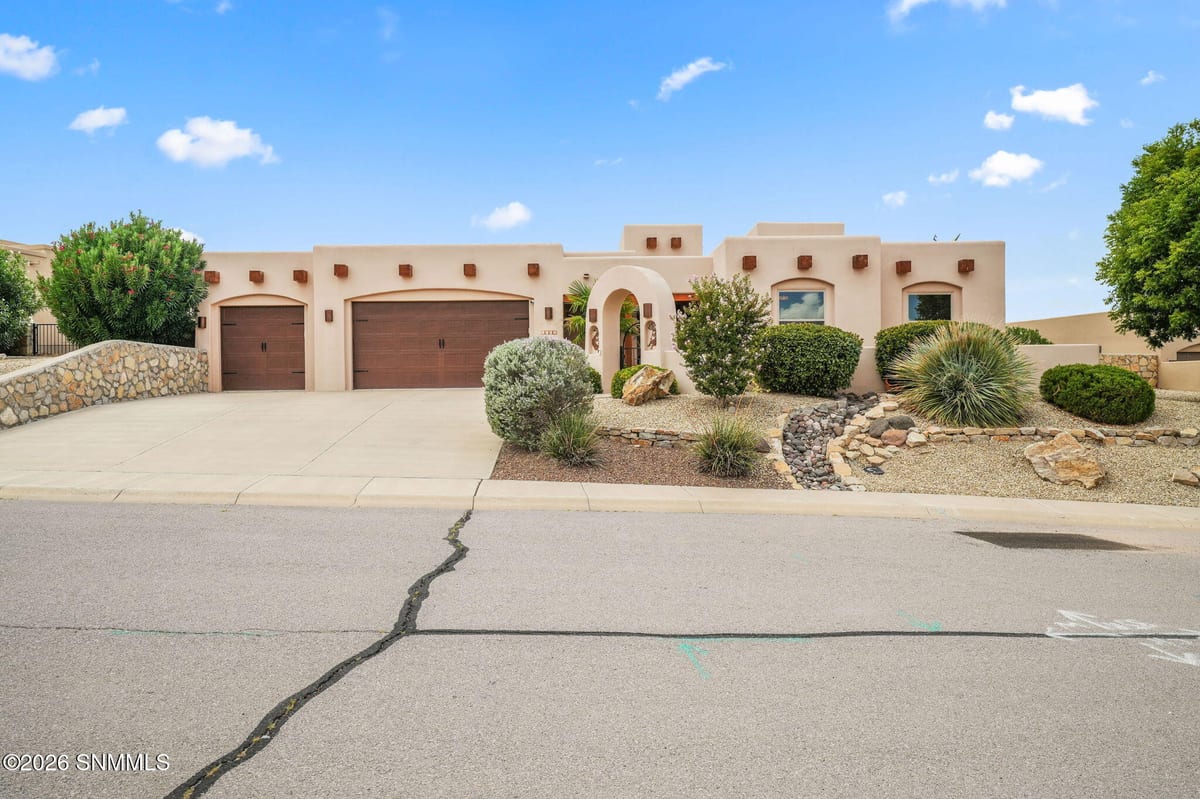4261 Ceres Court, Las Cruces, NM 88011 photo 1