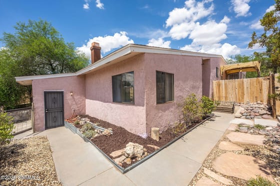 3041 Executive Hills Road, Las Cruces, NM 88011 photo 3