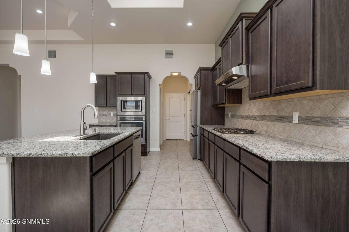 4256 Canterra Arc, Las Cruces, NM 88011 photo 6