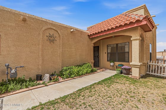 2089 Pine Needle Way, Las Cruces, NM 88012 photo 4