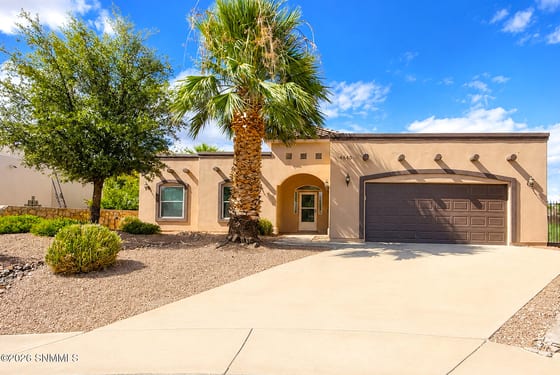 4640 Calle De Nubes, Las Cruces, NM 88012 photo 2