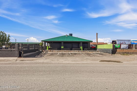 1805 Futurity Drive, Sunland Park, NM 88063 photo 3