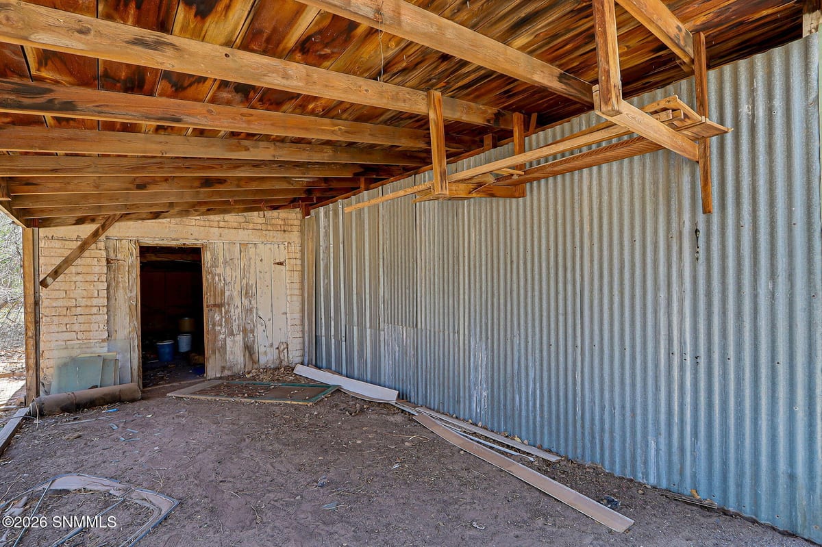 8835 Highway 187, Garfield, NM 87936 photo 13