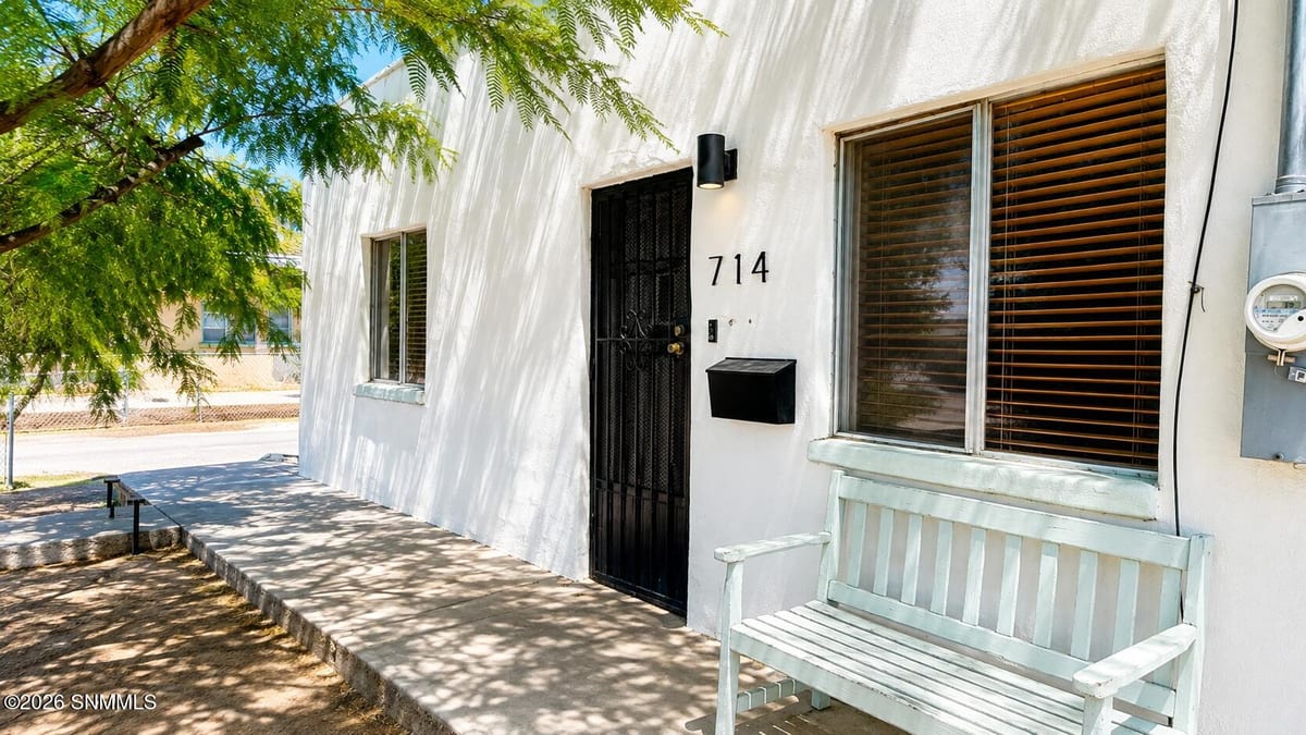 714 N San Pedro Street, Las Cruces, NM 88001 photo 1