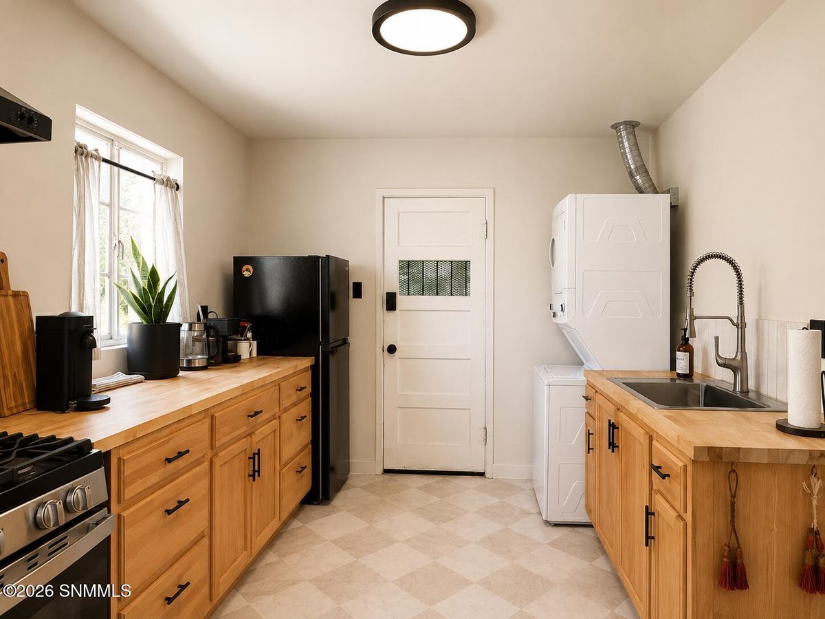 714 N San Pedro Street, Las Cruces, NM 88001 photo 9