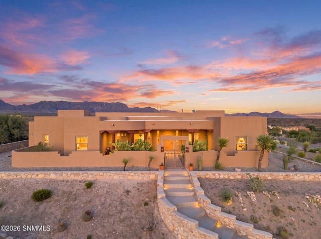 5637 Via Estrella, Las Cruces, NM – 4 bedroom, 3,023 sqft single family residence for sale at $825,000