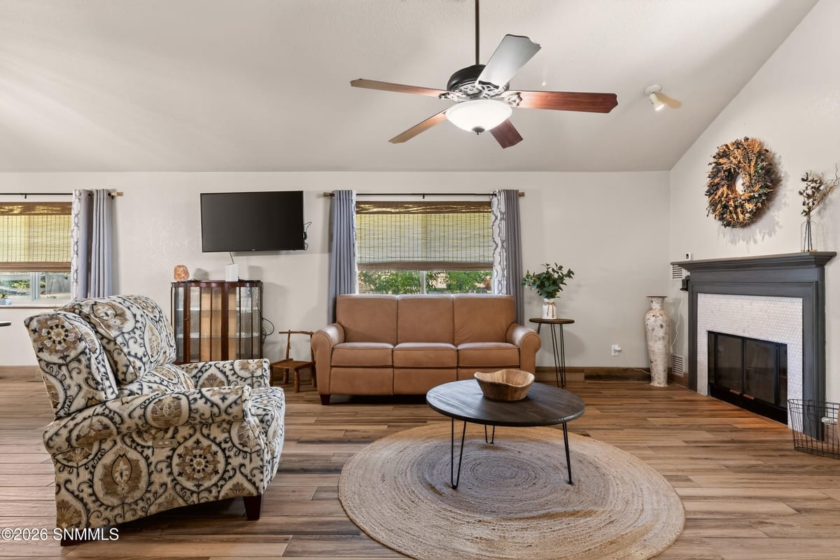 3020 Mimosa Lane, Las Cruces, NM 88001 photo 6